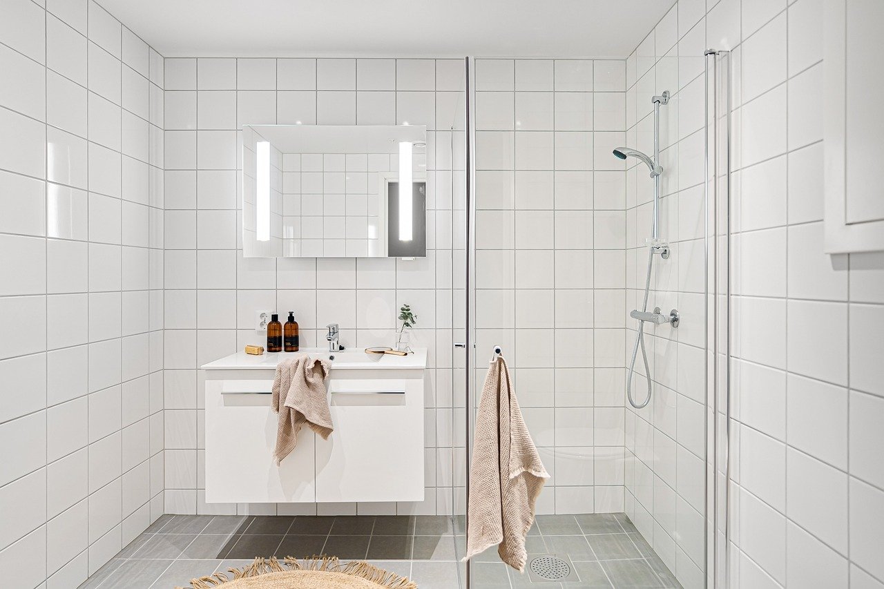 bathroom-8323932_1280 Patist loodgieters- en installatiebedrijf